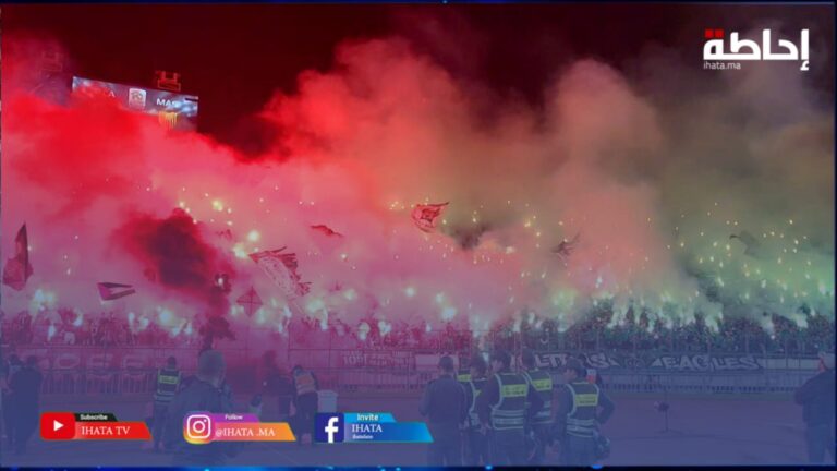 الرجاء-المغرب الفاسي.. جماهير الرجاء تشعل "دنور" بـ"كراكاج" هائل (فيديو)
