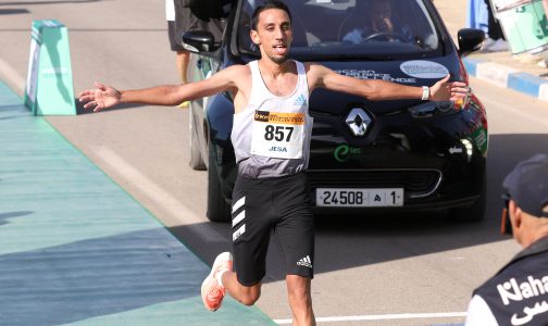 السباق الدولي الأول لنصف الماراثون بابن جرير.. فوز المغربي سفيان بوقنطار والكينية شابات إميلي
