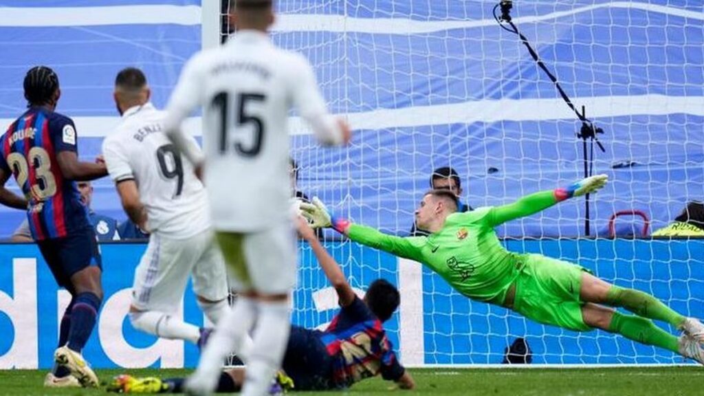نهائي "كلاسيكو" ناري بين ريال مدريد وبرشلونة في الرياض