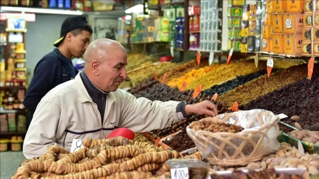 الأسواق الوطنية تشهد وفرة وتنوعا في العرض لتلبية الطلب خلال شهر رمضان