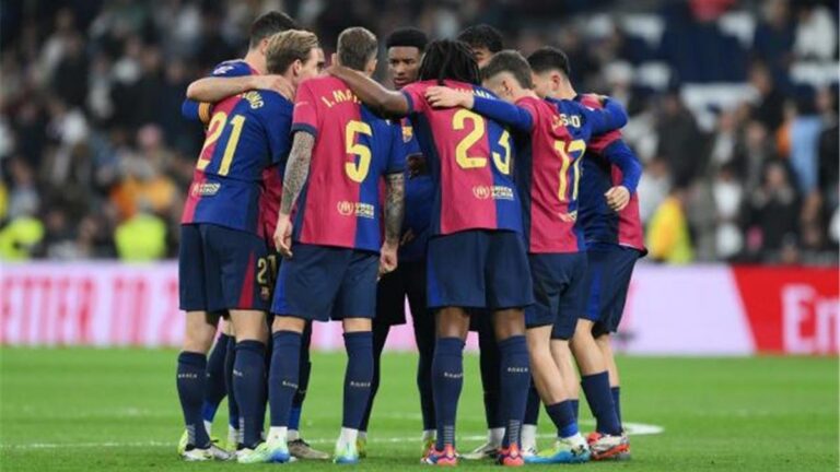 انتقالات: مسؤلو نادي برشلونة يعلقون آمال عودة ميسي إلى الفريق