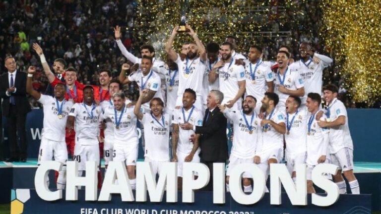 لحظة تتويج ريال مدريد بكأس العالم للأندية المغرب 2022 (فيديو)