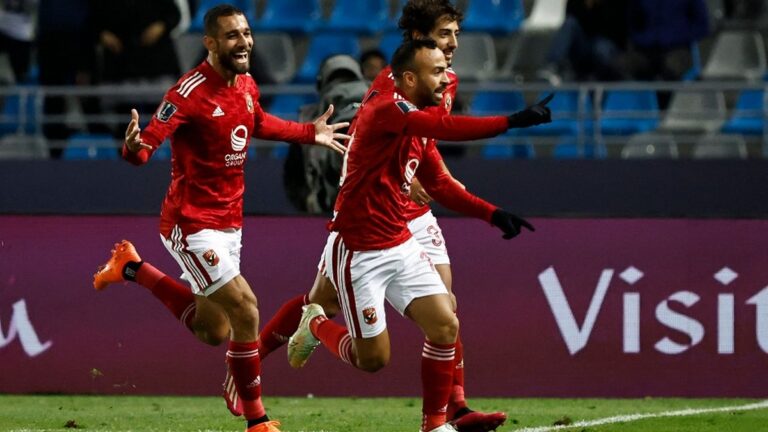 رئيس الأهلي: الجماهير المغربية تستحق التحية والتقدير
