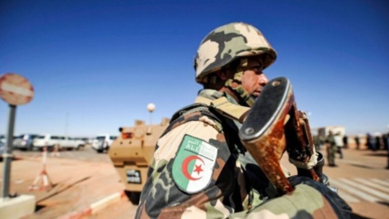بوجدور.. رصاص "الجيش" لتوقيف مهربين