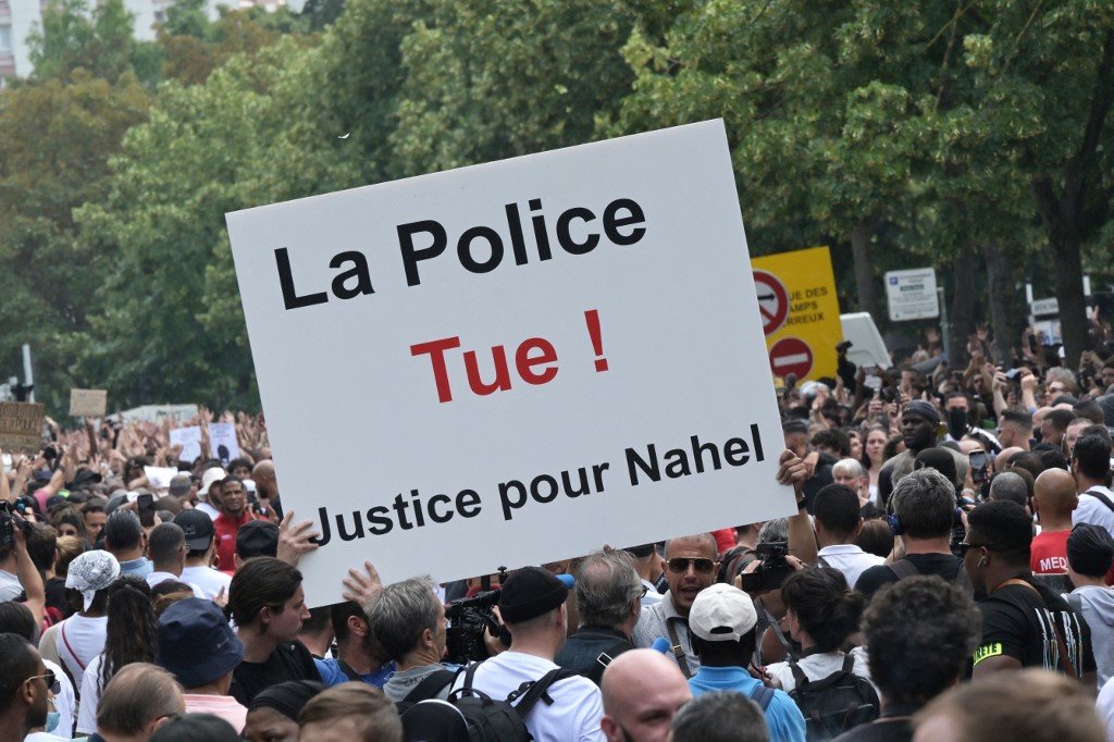 المملكة المتحدة تحذر رعاياها من أعمال الشغب في فرنسا