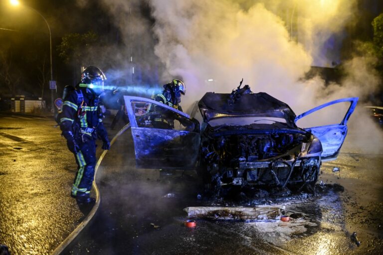 توقيف 994 شخصا خلال ليلة رابعة من أعمال الشغب في فرنسا