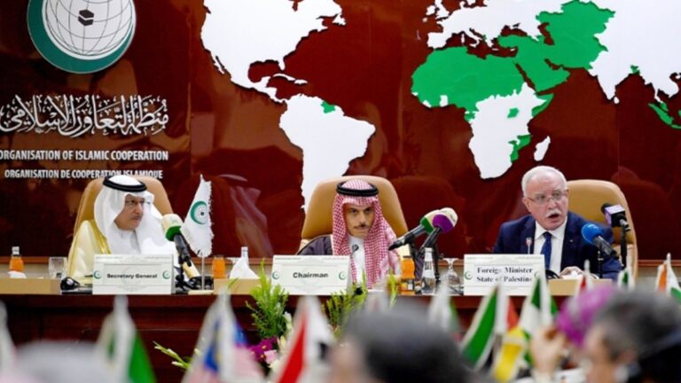 منظمة التعاون الإسلامي تشيد بالقرار الأممي بشأن تعزيز الحوار بين الأديان والثقافات الذي تم تقديمه بمبادرة من المغرب