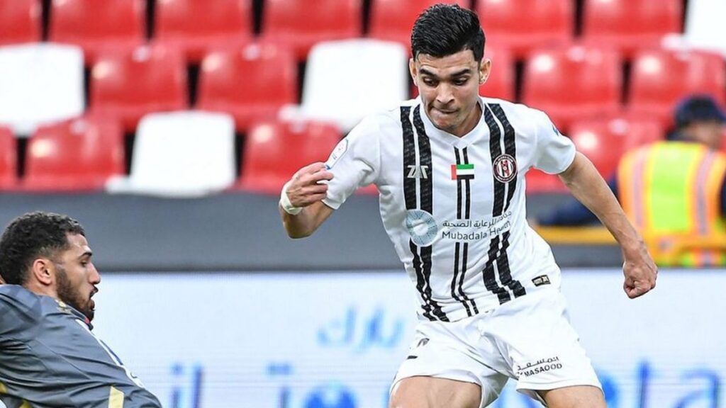 الجزيرة الإماراتى يعلن رحيل بن شرقي عن صفوفه