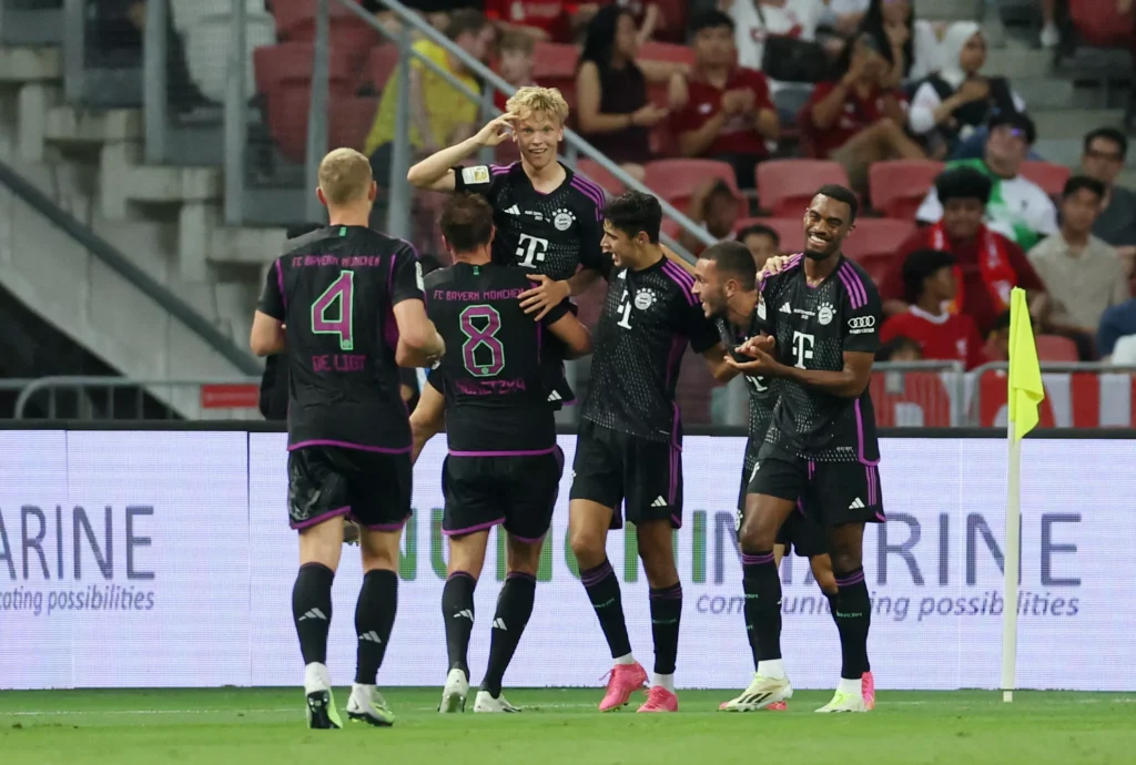 بايرن ميونيخ يقلب تأخره مرتين ويتغلب على ليفربول ودياً