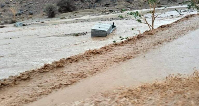مقتل شخصين جراء الأمطار الغزيرة في الجزائر