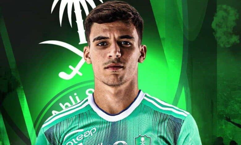 انتقالات: أهلي جدة السعودي يتعاقد مع الإسباني فيغا