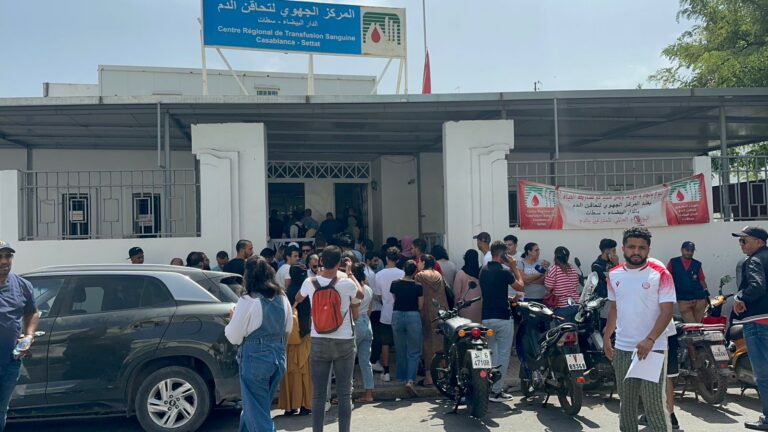 الدار البيضاء.. هبة كبيرة للتبرع بالدم للمساهمة في إنقاذ حياة مصابي الهزة الأرضية