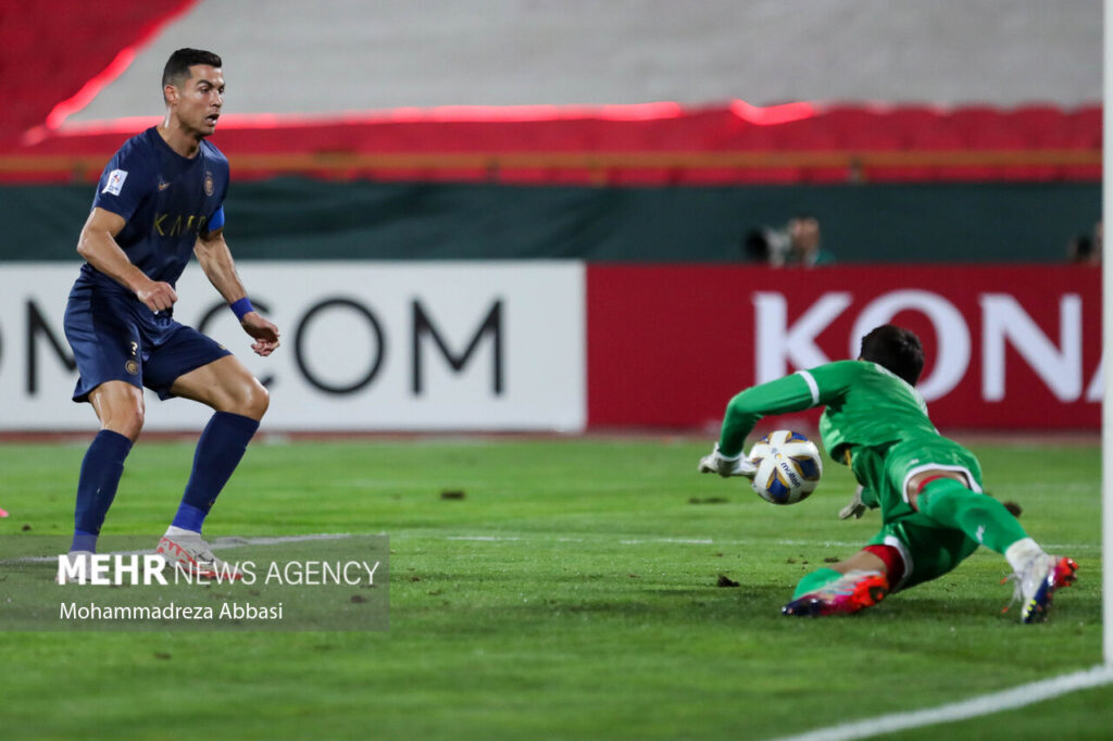 استقبال أسطوري لرونالدو في إيران (صور وفيديو)