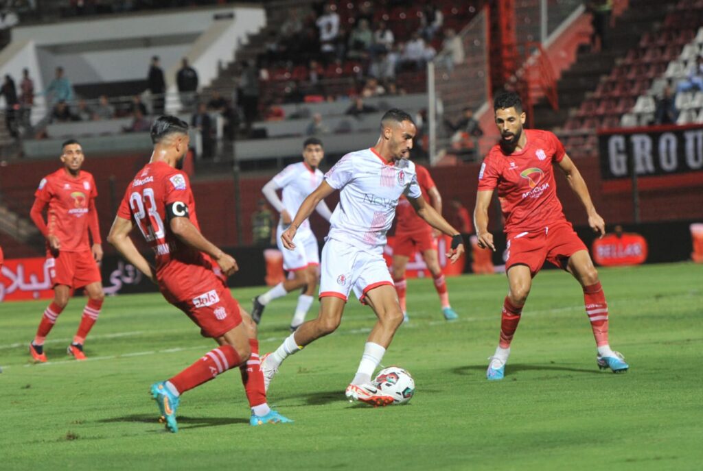 البطولة الاحترافية (الدورة الـ 4).. الفتح يفوز على ضيفه حسنية أكادير