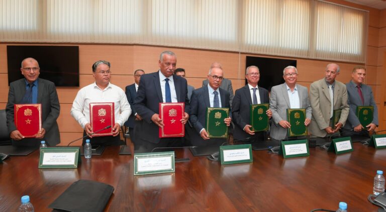 بنموسى يترأس مراسيم توقيع عقد لتأطير العلاقة بين الأسر ومؤسسات التعليم المدرسي الخصوصي