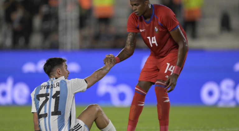 مصرع لاعب كرة قدم دولي بالرصاص