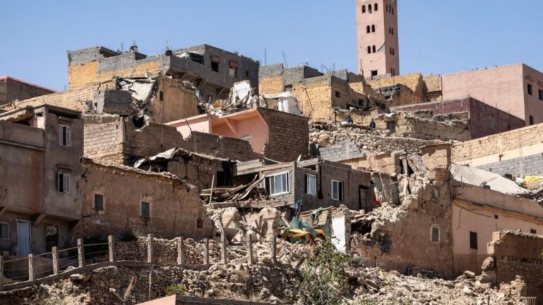 زلزال الحوز.. حكومة أخنوش تنفذ التعليمات الملكية عبر إحداث خلية أزمة