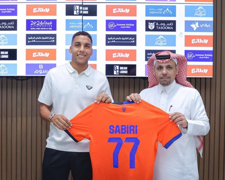 الفيحاء السعودي يتعاقد مع الدولي المغربي عبد الحميد صابيري