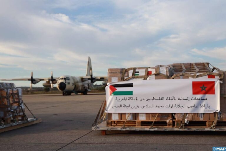 وصول طائرتين عسكريتين مغربيتين إلى مطار العريش محملتين بمساعدات لفائدة الفلسطينيين