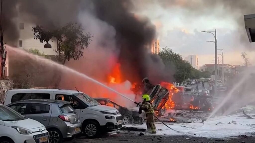 وزارة الصحة في غزة: مقتل فلسطيني في استهداف إسرائيلي لمستشفى شمال القطاع