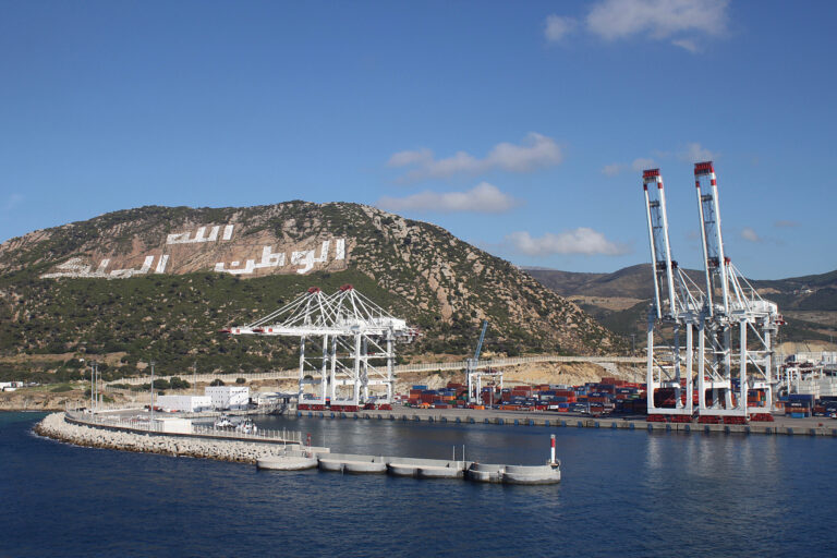 الأمن يجهض عملية للتهريب الدولي للمخدرات بميناء طنجة المتوسط