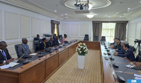 الجمعية العامة الـ147 للاتحاد البرلماني الدولي.. الوفد المغربي يتباحث مع رئيس الجمعية الوطنية الانتقالية لجمهورية الغابون