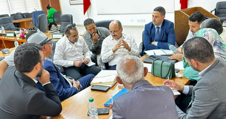 وزارة الصحة تلتقي النقابات لتدارس الملفات المطلبية