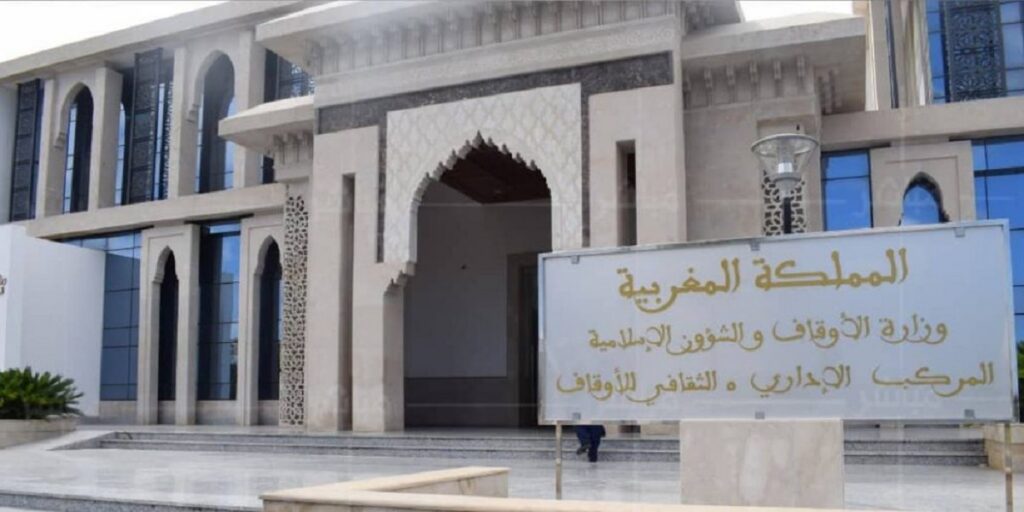 وزارة الأوقاف والشؤون الإسلامية تنفي صحة وثيقة منسوبة لها تمنع الخطباء من ذكر فلسطين في المساجد