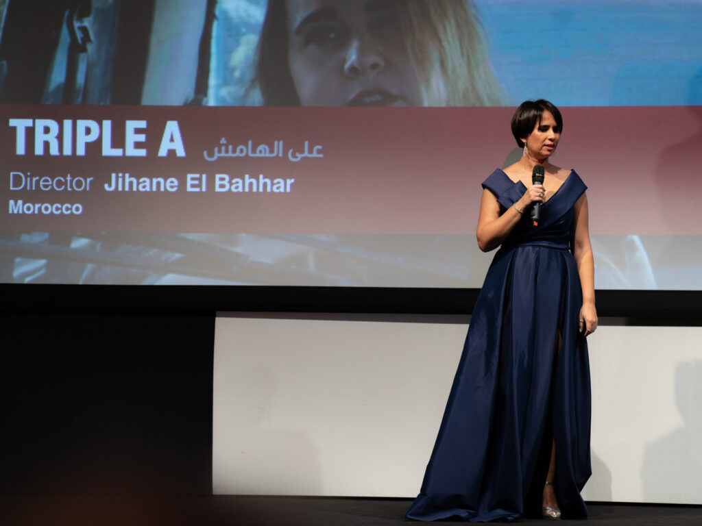 مهرجان مراكش.. إشادة وتفاعل كبيرين في أول عرض لـ" على الهامش " بالمغرب