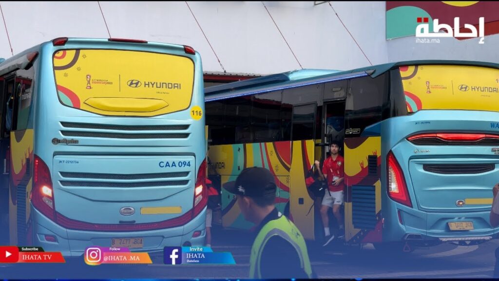 مونديال أندونسيا للفتيان.. وصول حافلة المنتخب الوطني إلى ملعب غيلورا بونغ تومو تأهبا لمواجهة إيران (فيديو)
