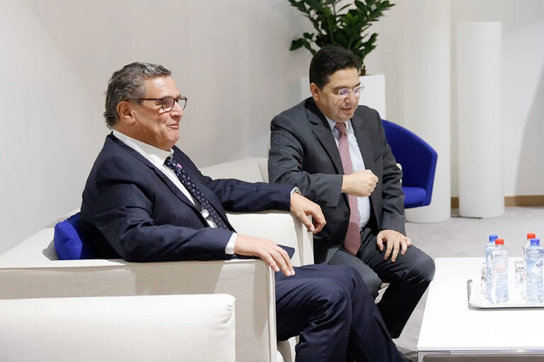 أخنوش يحل بالرياض لتمثيل الملك في 3 اجتماعات على مستوى القمة