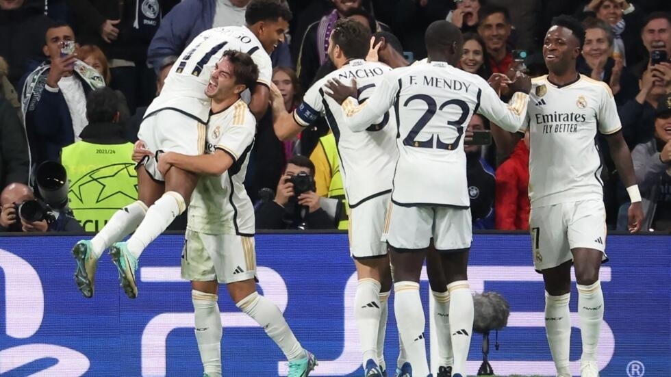 أبطال أوروبا: بايرن وإنتر وريال مدريد يعبرون لدور الـ16 وكوبنهاغن يقلب الطاولة على اليونايتد