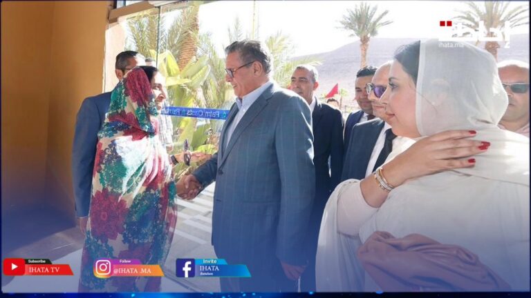 لحظة استقبال أخنوش من طرف منتخبي الأحرار بجهة كليميم واد نون (فيديو)