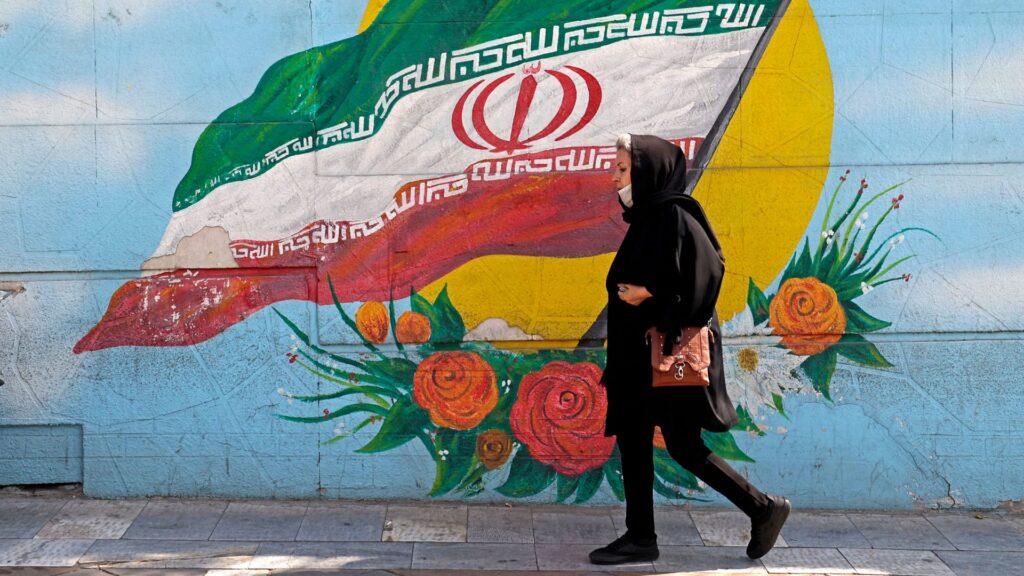 صيادون إيرانيون يعودون الى بلادهم بعد أعوام من الخطف في الصومال