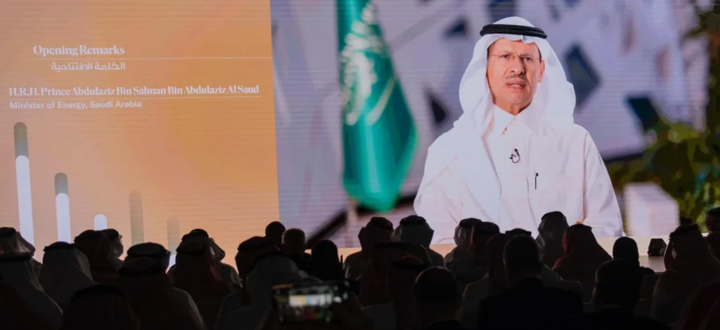 السعودية تستبعد الاتفاق على خفض تدريجي للنفط في مؤتمر المناخ