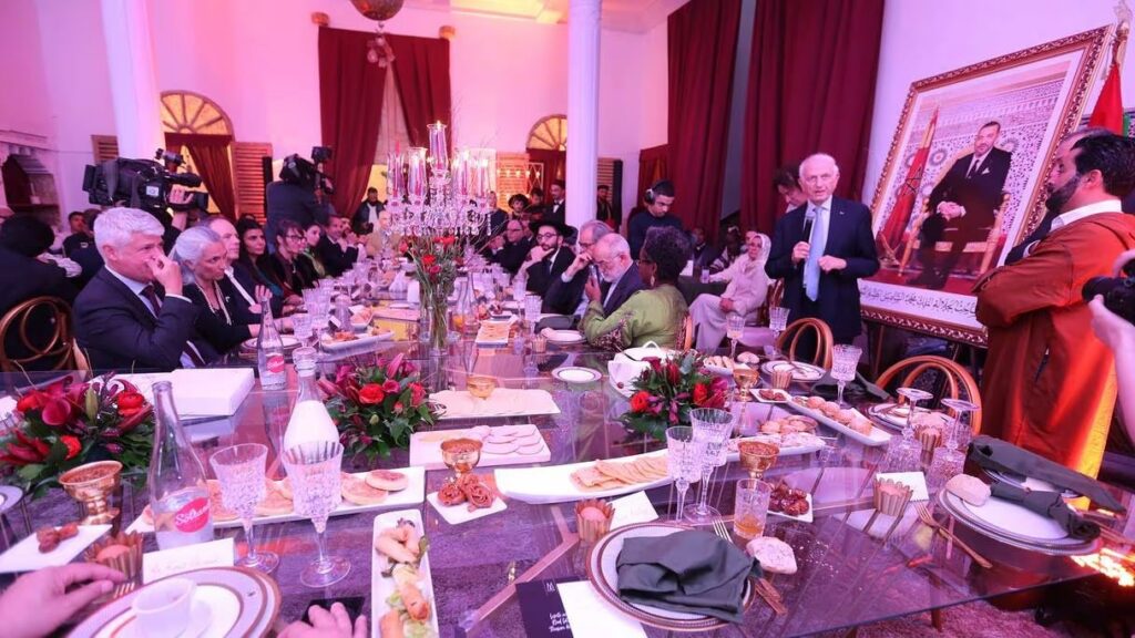 حضور أزيد من 200 شخص يمثلون الاديان التوحيدية الثلاث في الدورة الـ 14 من "فطور متعدد الثقافات والأديان"
