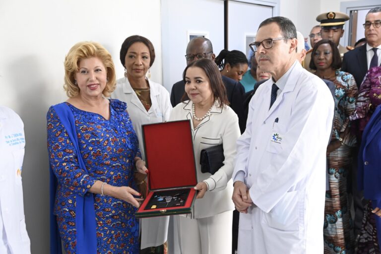 الأميرة للا أسماء والسيدة الأولى لكوت ديفوار تطلقان برنامج الكشف عن الصمم لدى حديثي الولادة بجهة الرباط - سلا - القنيطرة