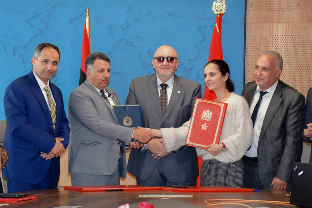 توقيع مذكرة تفاهم بين مكتب التكوين المهني وإنعاش الشغل ووزارة التعليم التقني والفني بليبيا