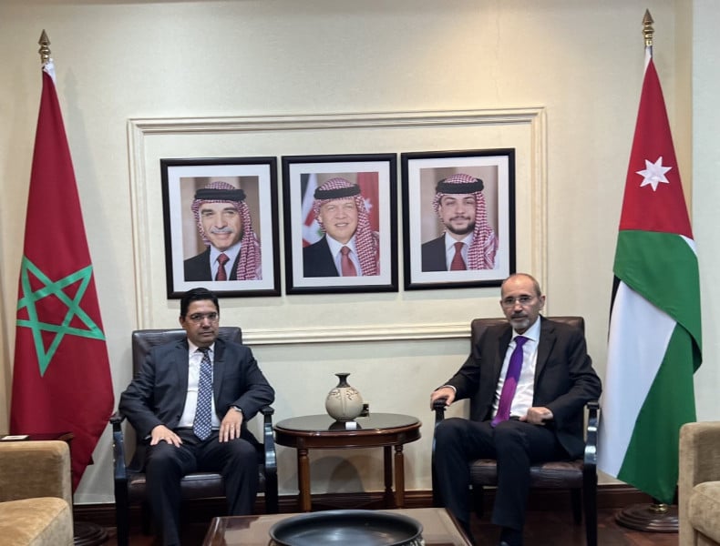 نائب رئيس مجلس الوزراء وزير الخارجية الاردني ينوه بالعلاقات القوية التي تجمع المملكتين المغربية والاردنية