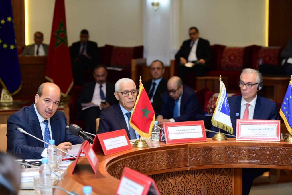 برلمان.. ميارة يدعو إلى إيجاد صيغ فعالة للتعاون الإقليمي والدولي لمواجهة تحديات الهجرة والتغيرات المناخية