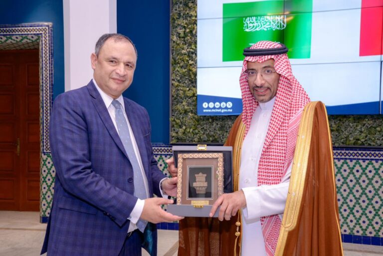تعزيز الاندماج الصناعي محور مباحثات بين مزور ونظيره السعودي