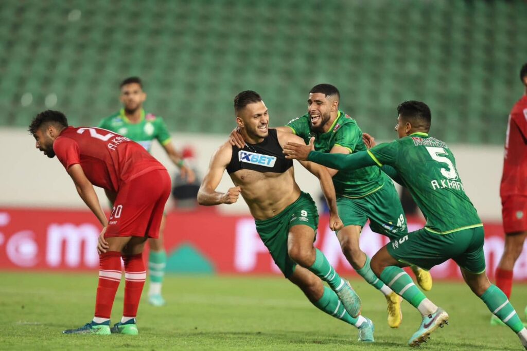 كأس العرش.. الرجاء يتأهل إلى النهائي
