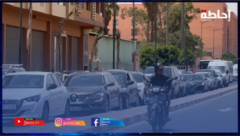 اختناق وازدحام مروري يوما قبل عيد الأضحى بشوارع مراكش (فيديو)