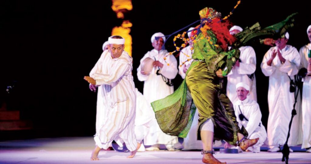 المهرجان الوطني للفنون الشعبية.. ليلة مغربية صينية احتفاء بعلاقات الصداقة بين البلدين