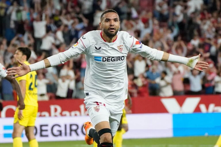 من بوابة فنربخشة.. النصيري قريب من الانتقال إلى الدوري التركي