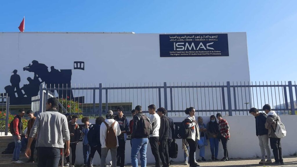الرباط.. نقابة تتضامن مع أستاذ بالمعهد العالي لمهن السمعي البصري والسينما وتطالب إيفاد لجنة افتحاص