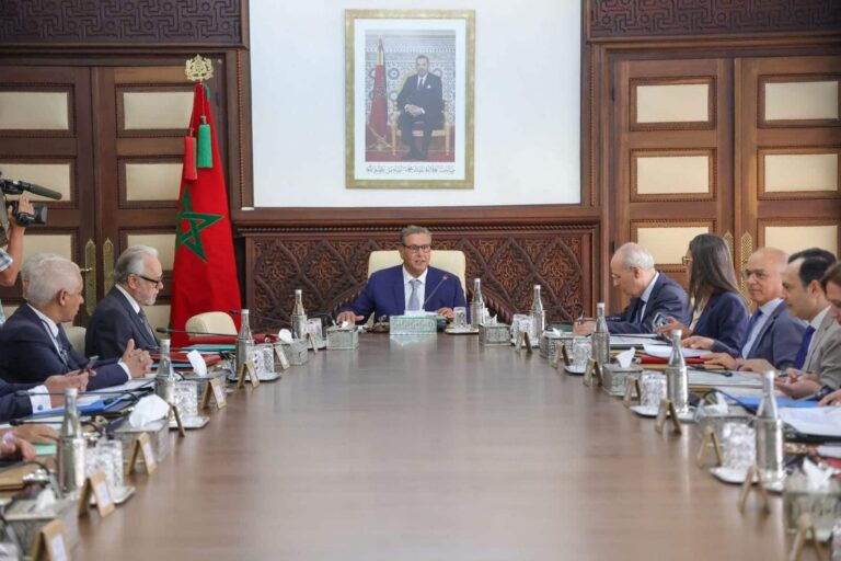 الحكومة تصادق على 3 مشاريع مراسيم تتعلق بالمجال الصحي