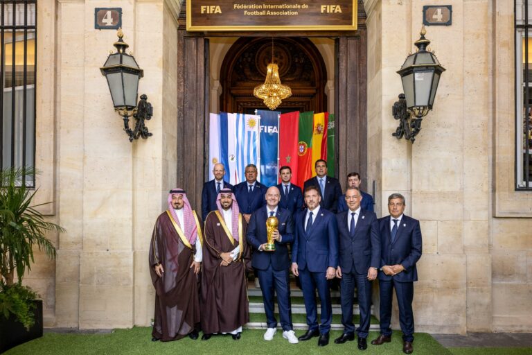 مونديال 2030.. المغرب والبرتغال وإسبانيا يقدمون ملف ترشيحهم المُشترك إلى الـ"فيفا"