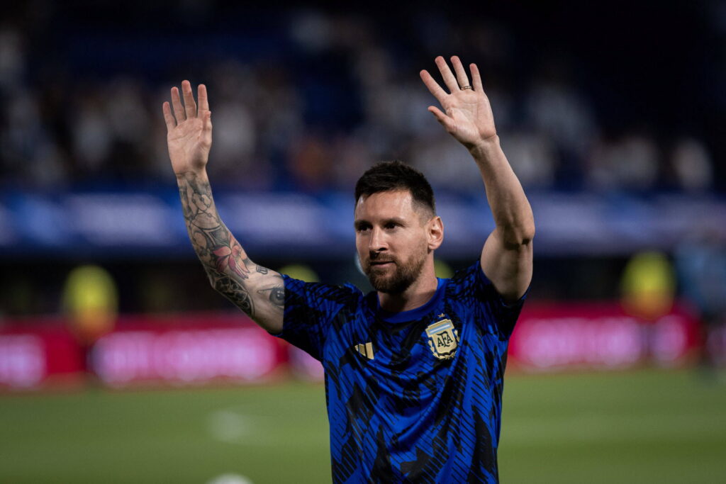 الاتحاد الأرجنتيني يؤكد غياب ميسي عن الوديتين أمام السلفادور وكوستاريكا