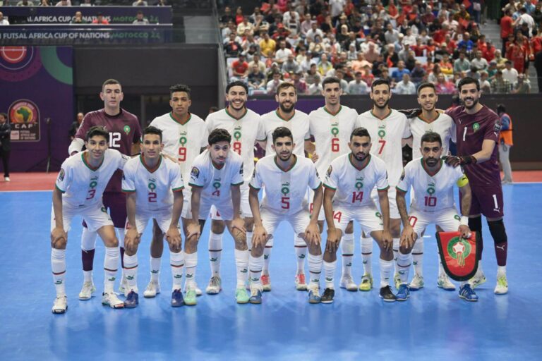اختيار "أسود القاعة" أفضل منتخب في العالم